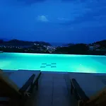 Ξενοδοχείο με διαμερίσματα Garden