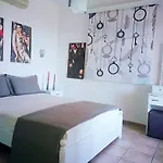 Garden Ξενοδοχείο με διαμερίσματα 4*