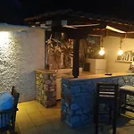 Garden 4* Σκιάθος Πόλη