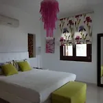 Garden 4*