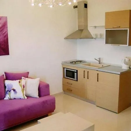 Skiathos Garden Aparthotel 3*