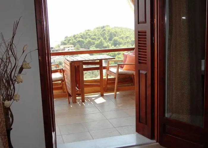 Garden מלון דירות