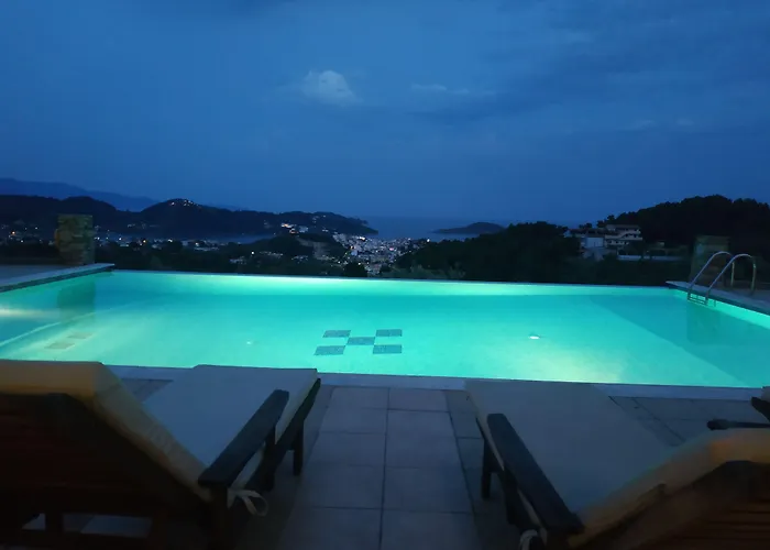 Garden מלון דירות העיירה סקיאתוס