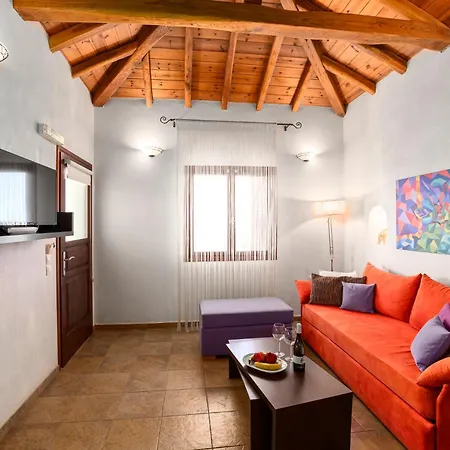 Aparthotel Garden 4*
